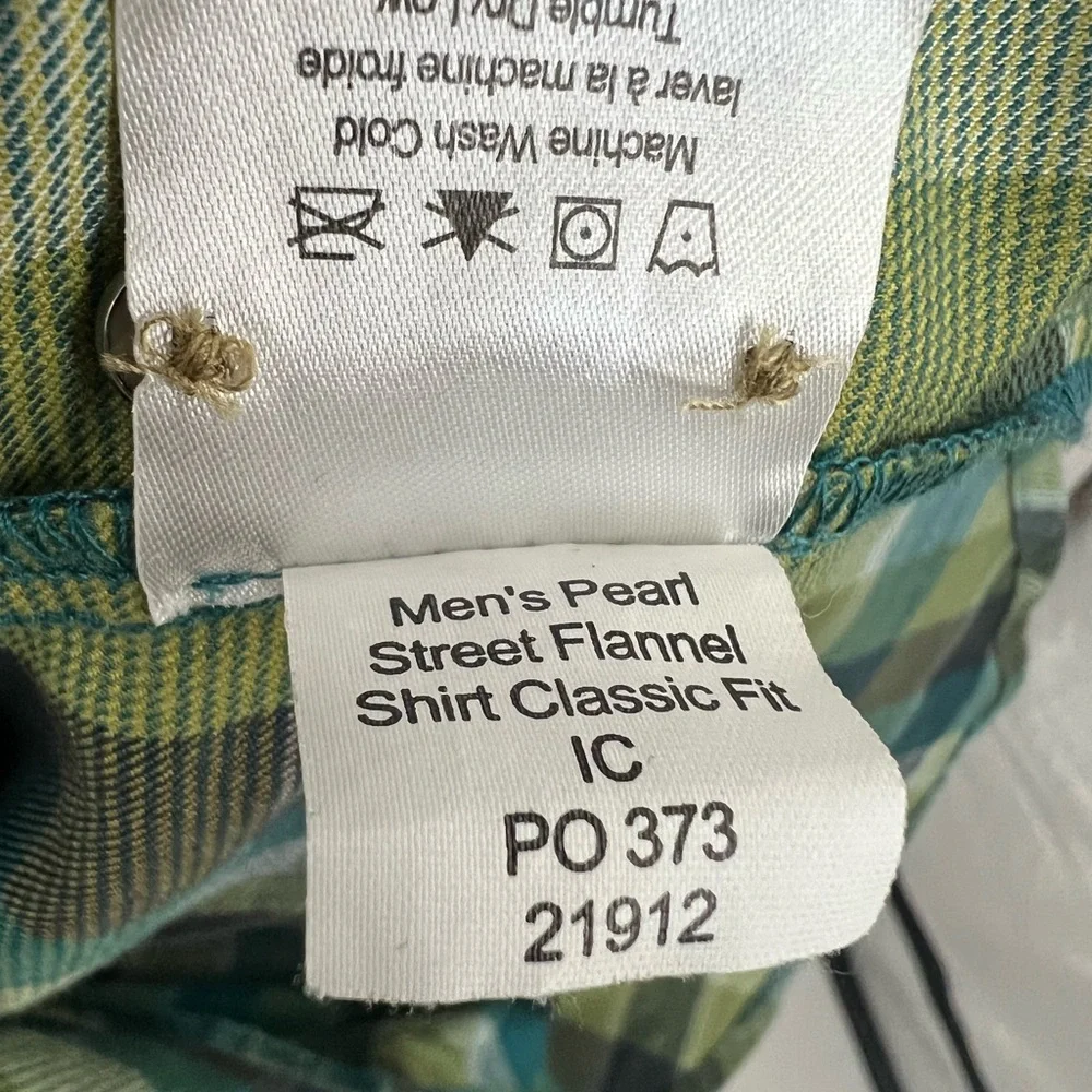 Mountain Khakis street flannel button down shirt